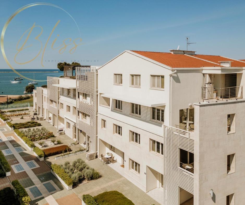 Supreme Apartment Bliss Umag Exterior photo